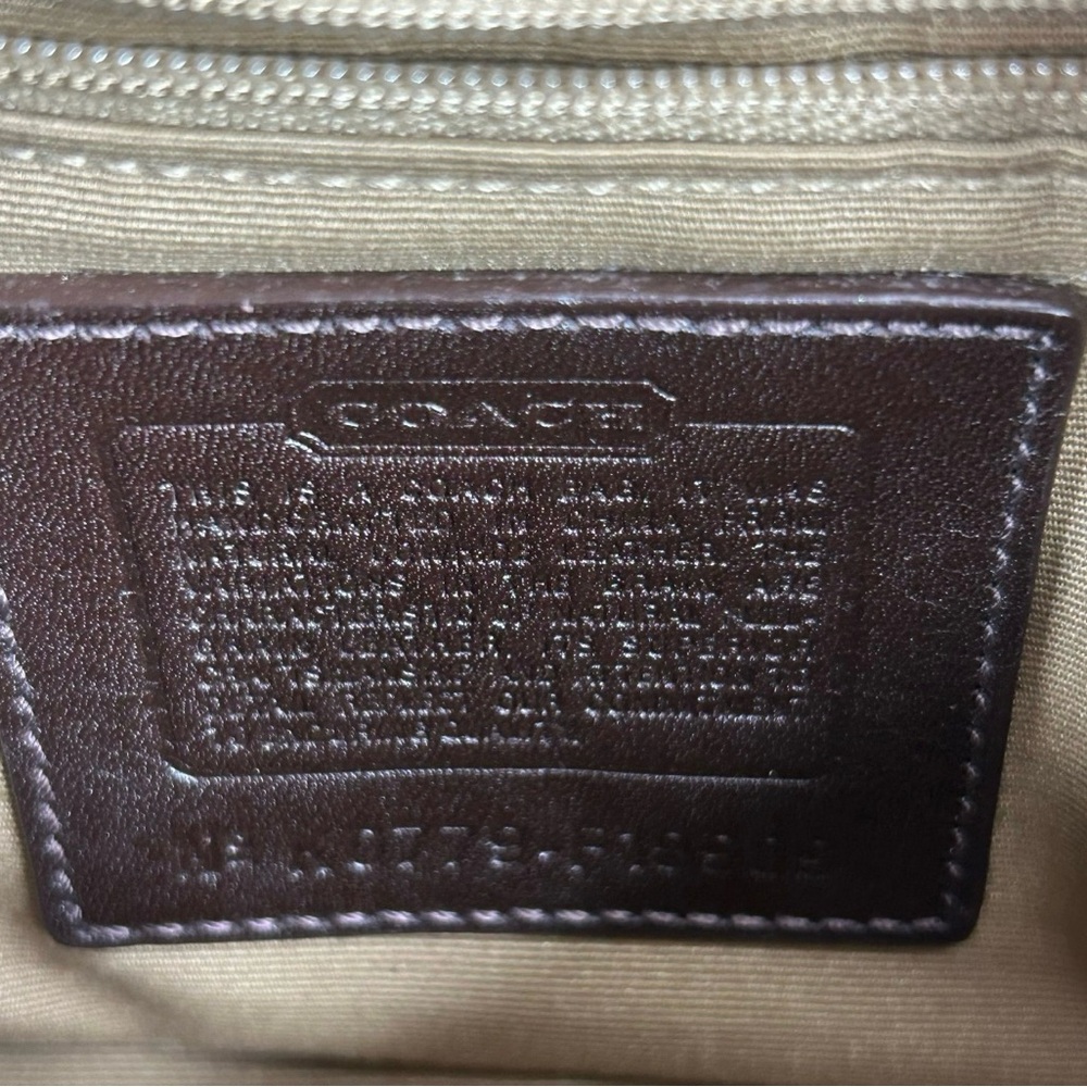 Vintage Coach SoHo Cream and Black Shoulder Bag - Picture 5 of 10